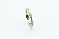Ring: Welle Weißgold 585/... Brillanten