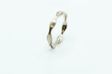 Ring: Welle Weißgold 585/... Brillanten