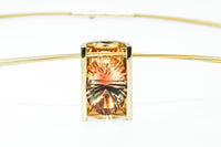 Anhänger aus 750 Gold mit einem zweifarbigen Oregon Sunstone 7,57 carat