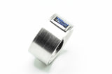 Ring aus 950 Platin mit einem Saphir Baguette