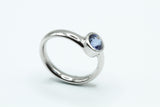 Ring aus 950 Platin mit Saphir
