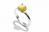 Ring aus 925er Silber mit 900 Gold und einem Brillant 0,02 ct.