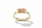 Ring aus 750er Roségold mit einem Fancy Pink Diamant Radiant