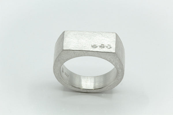 Ring: 925er Silber mit 3 Brillanten 0,01 ct.