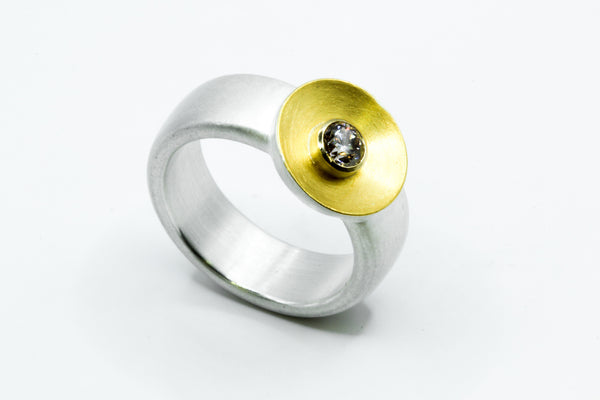Ring: 925er Silber, 750er Gelbgold, Feingold, Brillant